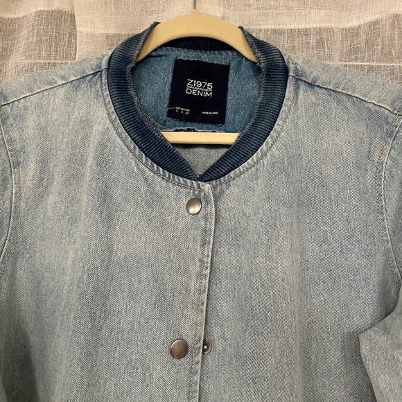 Zara Oversized Denim Bomber - Picture 2 of 9
